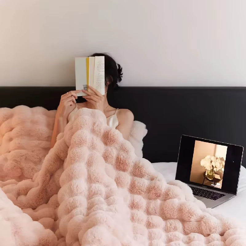 [Cozy|Faux Rabbit] Soft, Warm, 1Pc Cozy Faux Rabbit Fleece Blanket | Throw for Bedroom, Guest Room, Living Room, Student Dormito