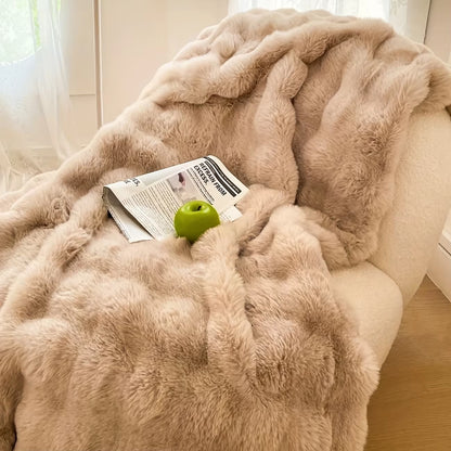 [Cozy|Faux Rabbit] Soft, Warm, 1Pc Cozy Faux Rabbit Fleece Blanket | Throw for Bedroom, Guest Room, Living Room, Student Dormito
